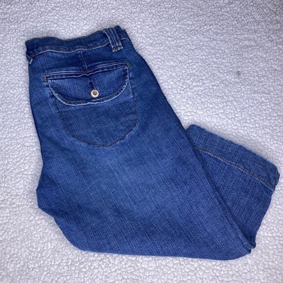 Old Navy Mid Rise Capri Size 12 - Picture 1 of 12